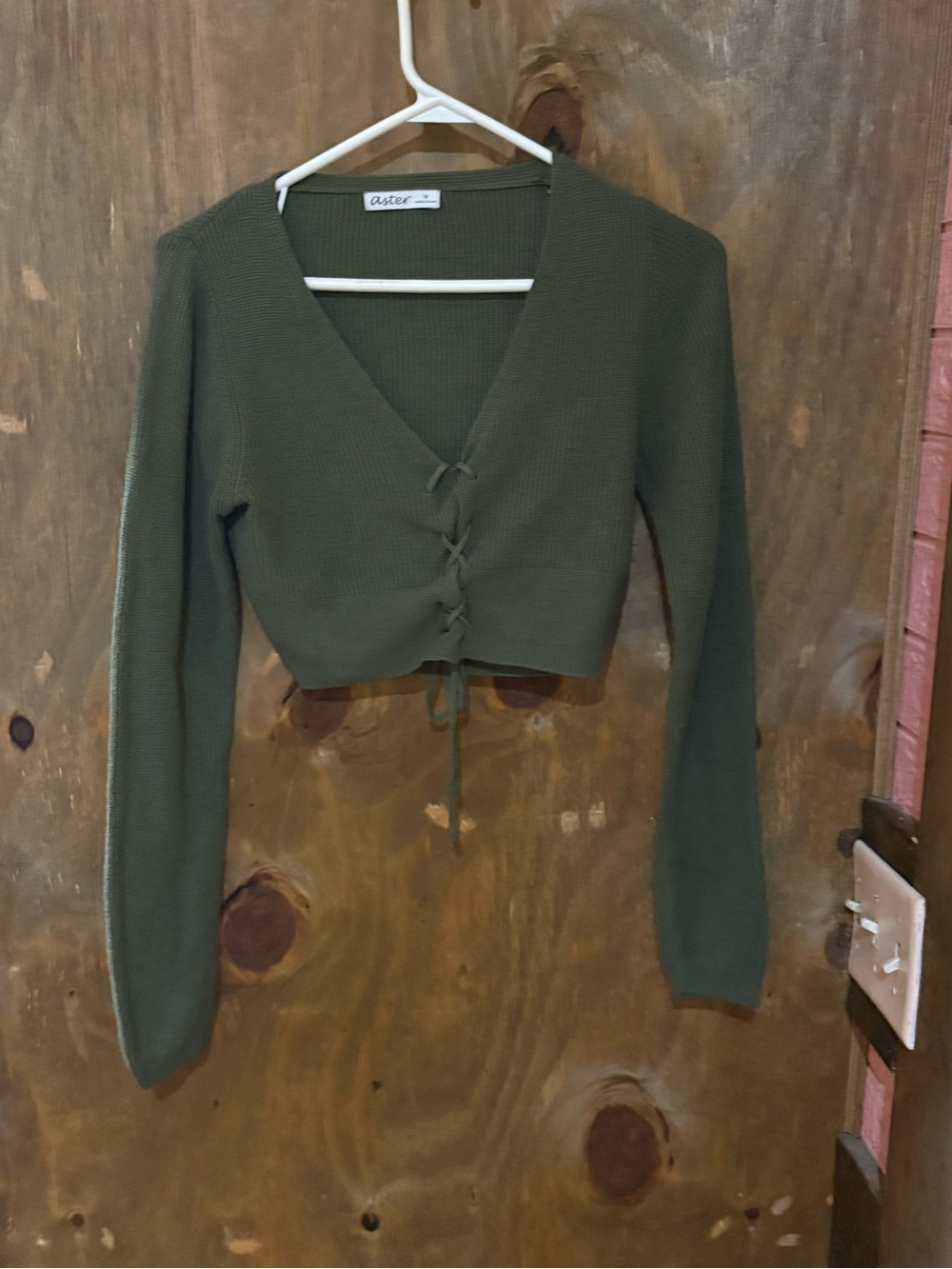 Aster Olive Green Lace-Up Crop Top Size Medium